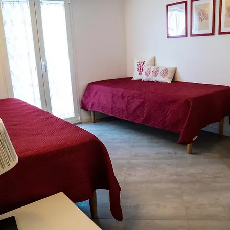 N228 - Numana, Quadrilocale Ristrutturato Con Giardino Numana