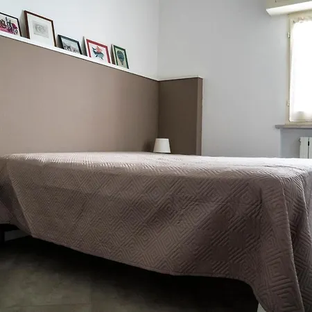 N228 - Numana, Quadrilocale Ristrutturato Con Giardino Appartement