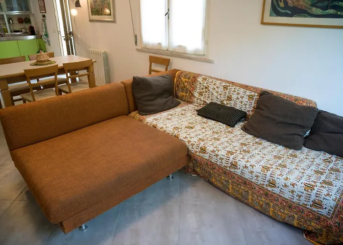 N228 - Numana, Quadrilocale Ristrutturato Con Giardino *