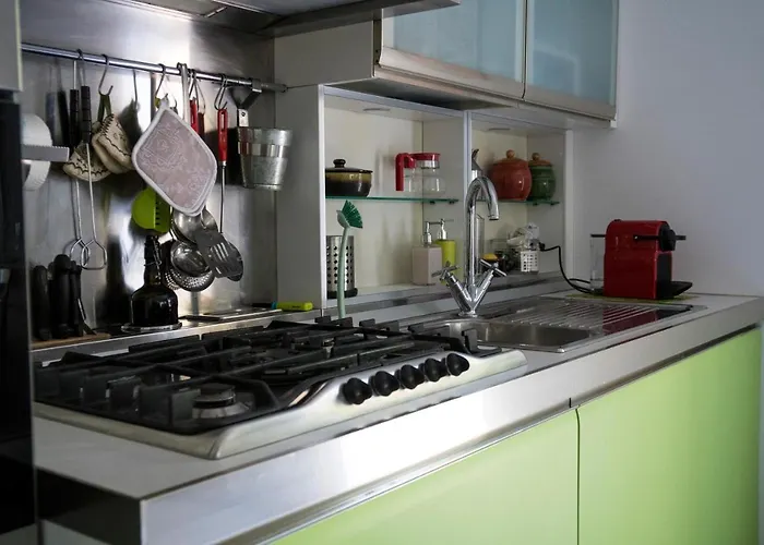 N228 - Numana, Quadrilocale Ristrutturato Con Giardino *